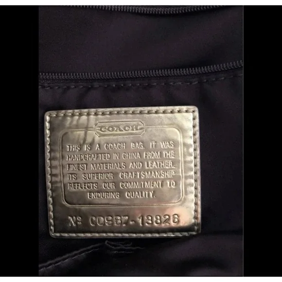 Coach #13826 Poppy Gold Signature Logo Jacquard Glam Tote Carry-All - Picture 4 of 5